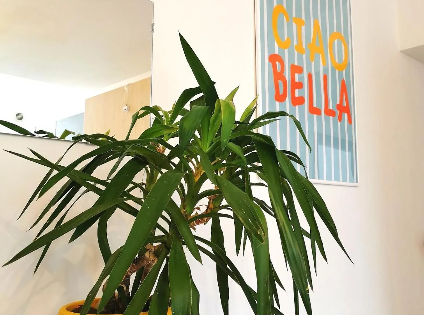 Old Town Apartment With Terrace - Live Love Lake Peschiera del Garda